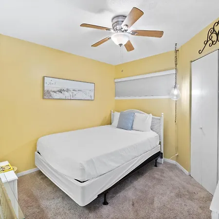 Aquavista Beach Resort By Panhandle Getaways Panama City Beach Room photo