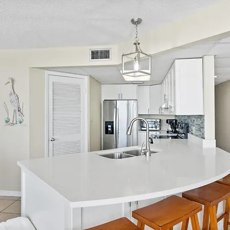 Aquavista Beach Resort By Panhandle Getaways Panama City Beach Room photo