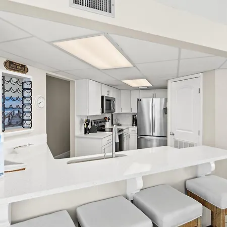 Aquavista Beach Resort By Panhandle Getaways Panama City Beach Room photo