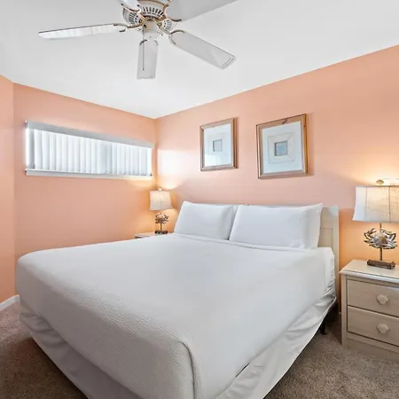 Aquavista Beach Resort By Panhandle Getaways Panama City Beach Room photo