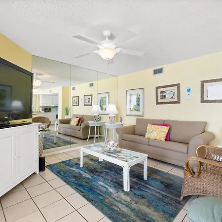 Aquavista Beach Resort By Panhandle Getaways Panama City Beach Room photo